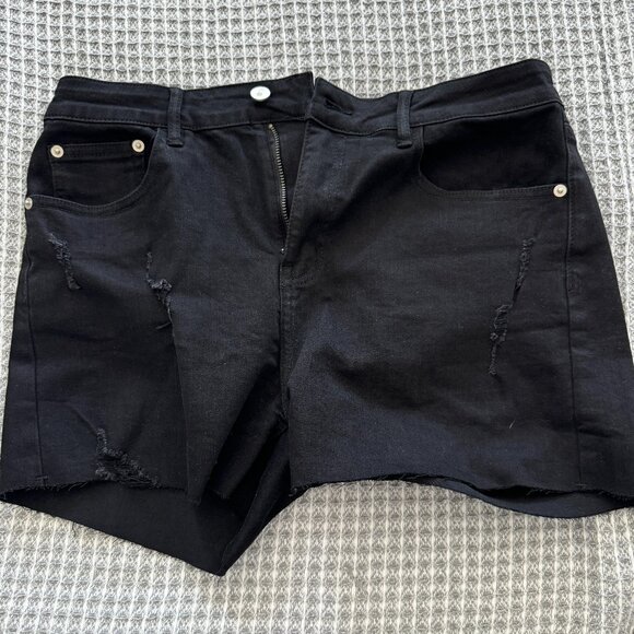 BLACK JJ MALIBU SHORT SHORTS - Picture 1 of 2